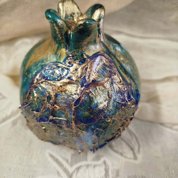 Χειροποίητη Κατασκευή Κεραμικό Ρόδι 11cm Κλειστό με Χρώματα Vitrail